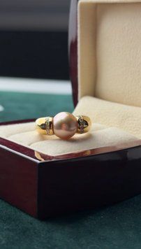 Золота каблучка з перлиною та діамантами ю6№19 фото