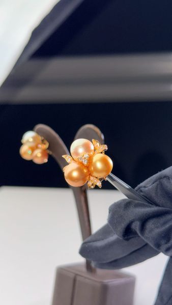 Сережки з жовтого золота з діамантами та перлинами Ю4№20 фото