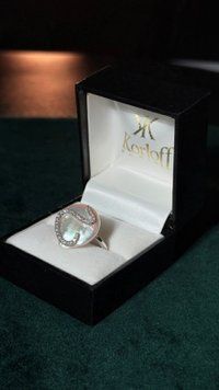 Золота каблучка з діамантами, р. 17.5 (Ю7№70) ю7№70 фото